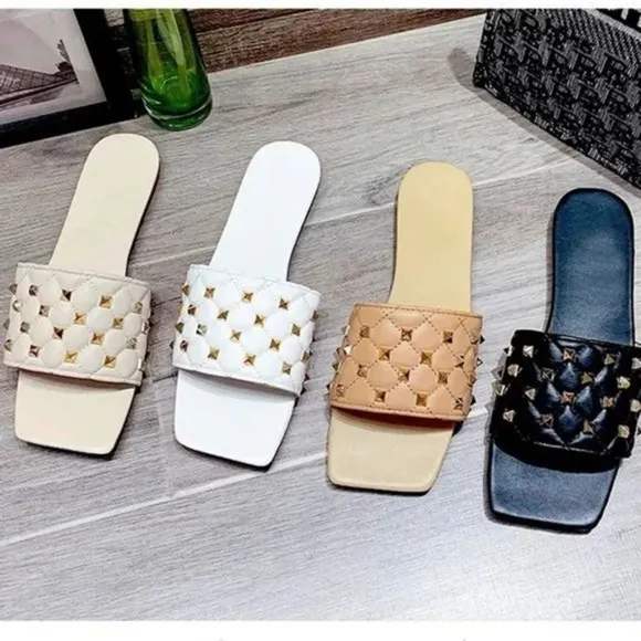 Square Toe Quilted Studded Summer Sandals Size 6