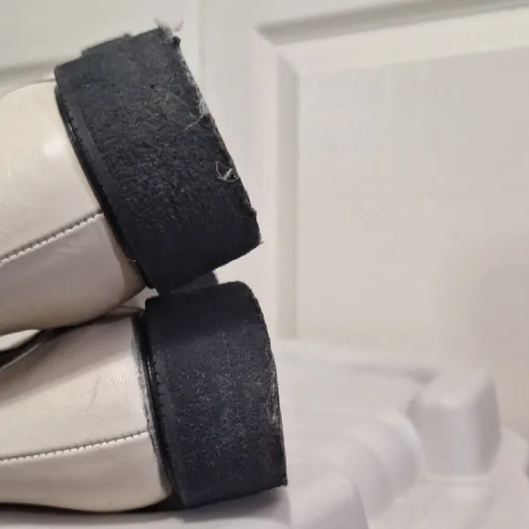STAUD &quot;Palamino&quot; leather pull-on boots -chunky soles- cream / black-EU 39 / 8-8½