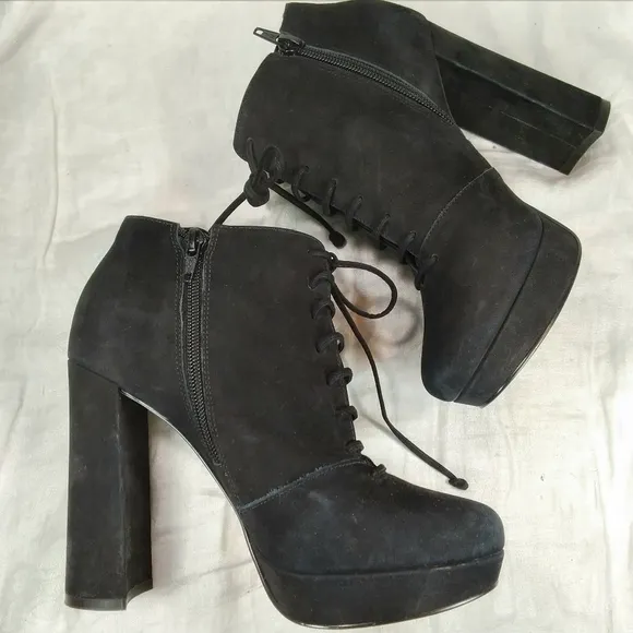 STEVE MADDEN Jolte Black Leather Suede Ankle BOOTS Womens Size 6.5M Chunky Heel