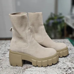 Steve Madden Liberti Lug Sole Boots Tan Suede Platform Chunky Boots