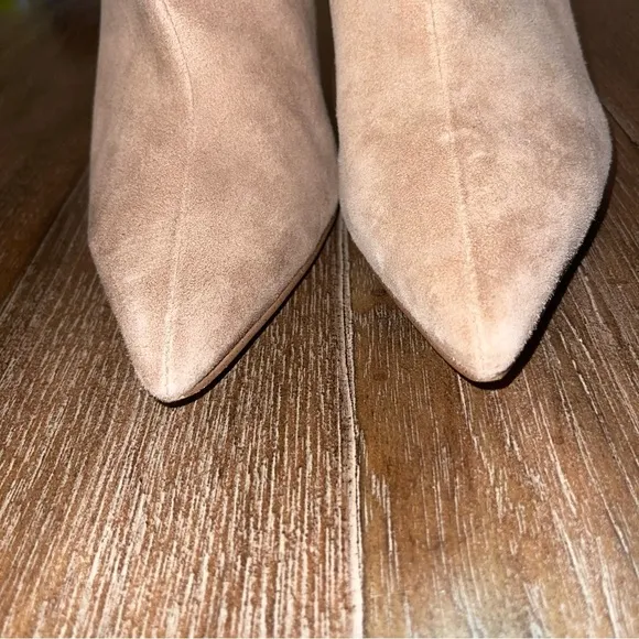 STEVE MADDEN | Suede Lather Tall Heeled Pointed Toe Boots Tan Taupe Women’s 9.5