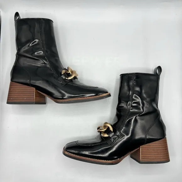 Steve Madden Sz 7 1/2 Loreen Patent Black Gold with Chain Square Toe Chunky Heel