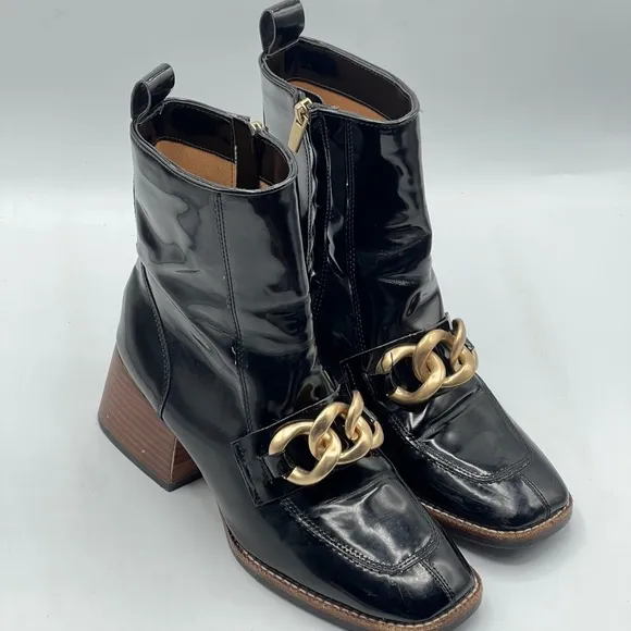 Steve Madden Sz 7 1/2 Loreen Patent Black Gold with Chain Square Toe Chunky Heel