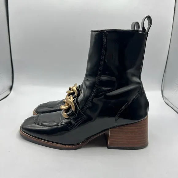 Steve Madden Sz 7 1/2 Loreen Patent Black Gold with Chain Square Toe Chunky Heel