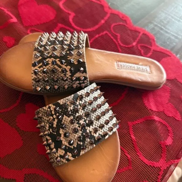 STEVE MADDEN STUDDED SANDALS