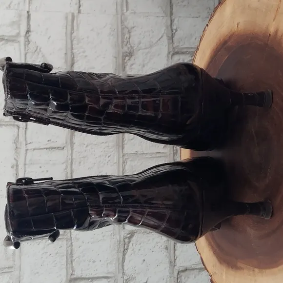 Stuart Weitzman croc embossed pointed toe patent leather ankle boots