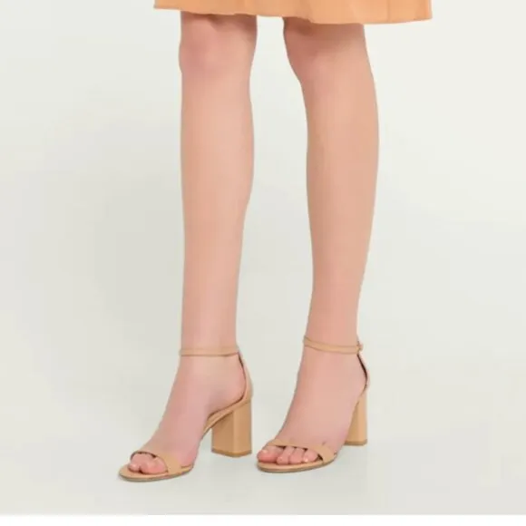 Stuart Weitzman Nearlynude Heeled Sandal Size 6 EUC