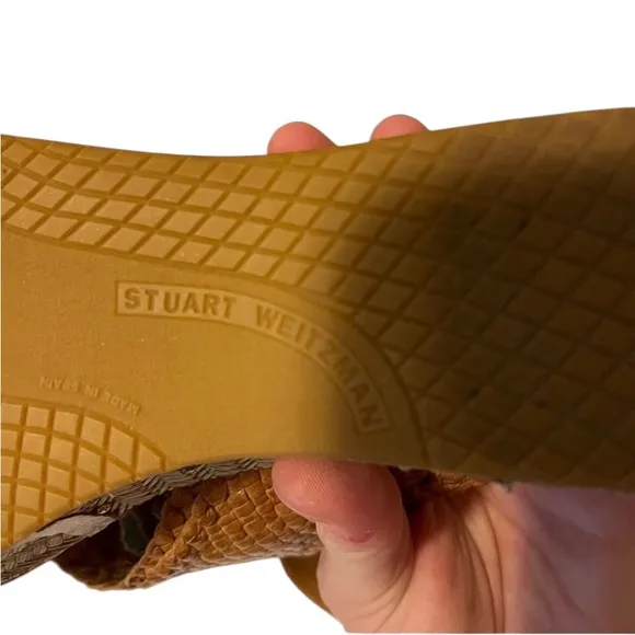 Stuart Weitzman size 10 British Tan Laser-Cut thong  platform studded heel
