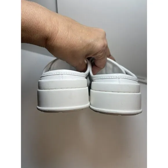 Stuart Weitzman Skater Mule Sneakers In White Sz 7 New