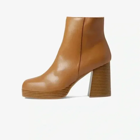 Sugar Warrant chunky trendy boots size 9.5