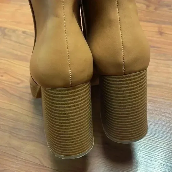 Sugar Warrant chunky trendy boots size 9.5