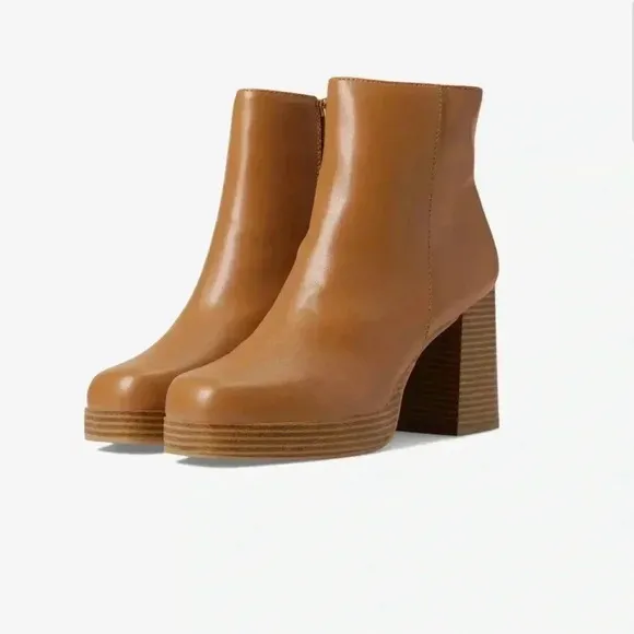 Sugar Warrant chunky trendy boots size 9.5