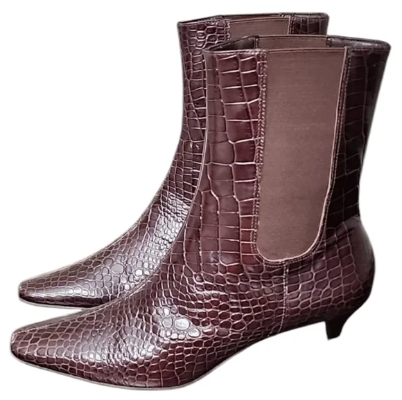 Talbots New Brown Embossed Leather Ankle Boots Womens Size 7.5B