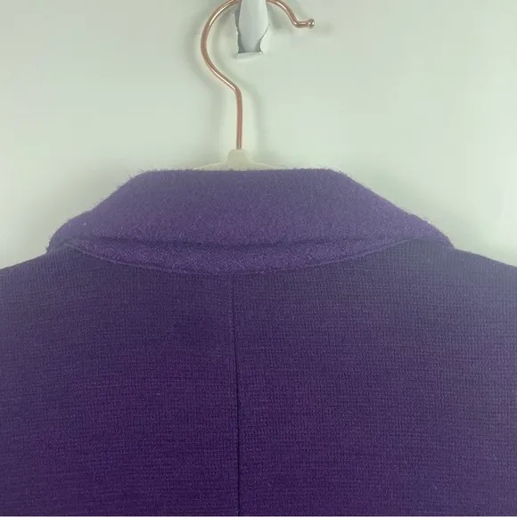 Talbots Wool Blend Purple Blazer Notched Collar Front Pockets Shorter Length 4P