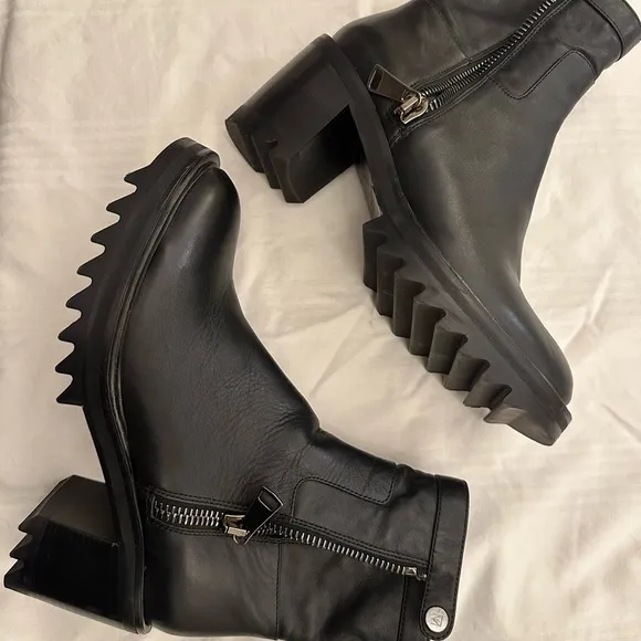 Tamara Mellon Black Heeled Boots with Lug Sole