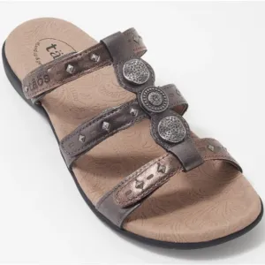 Taos studded slide sandals two toned leather size 7