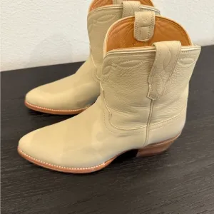 Tecovas Women's Cream Leather Boots