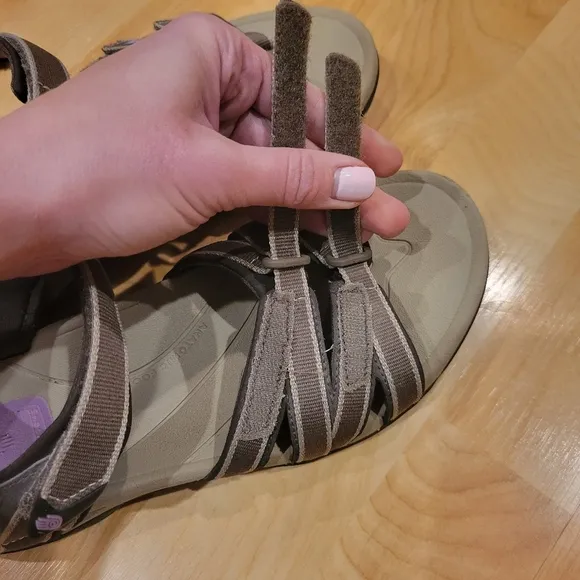 Teva Tirra Sandals Size 7 Women's Hiking sandals water sandals