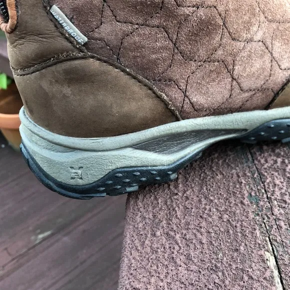 The North Face Insulation Boots