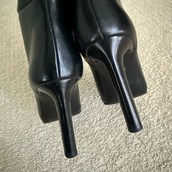 The Soho Boot in Nero