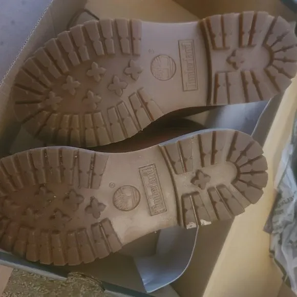 Timberland 6inch Premium Boot Size 5