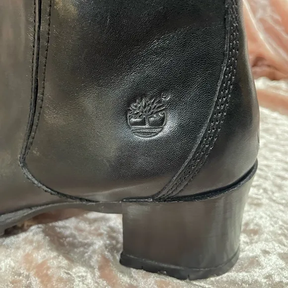 Timberland Alyse Black Leather Ankle‎ Boots Sz 7.5