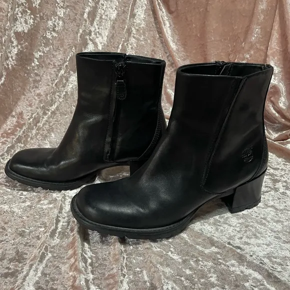 Timberland Alyse Black Leather Ankle‎ Boots Sz 7.5