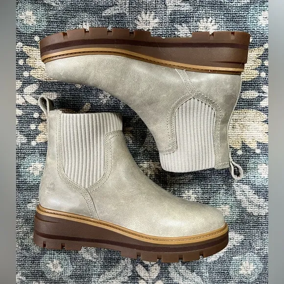 Timberland Cervinia Valley Gray and Brown Ankle Boots with Chunky Sole