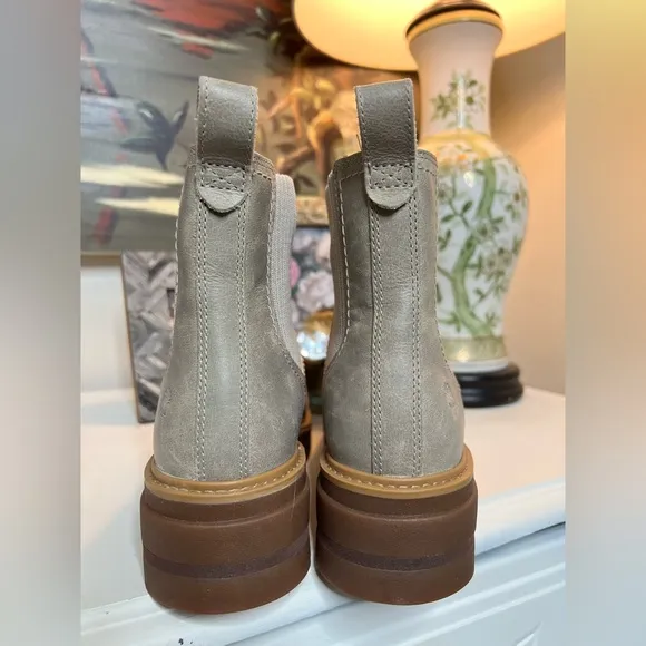 Timberland Cervinia Valley Gray and Brown Ankle Boots with Chunky Sole