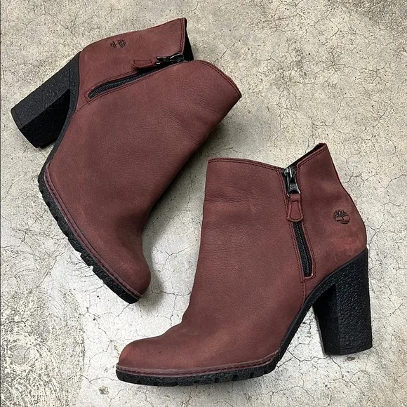 Timberland Red and Black Heeled Boots with Chunky Heel