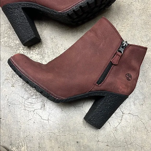 Timberland Red and Black Heeled Boots with Chunky Heel