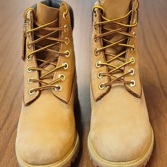 TIMBERLAND  Wheat Nubuck Leather Work Boots with Padded Collar and Rubber Sole