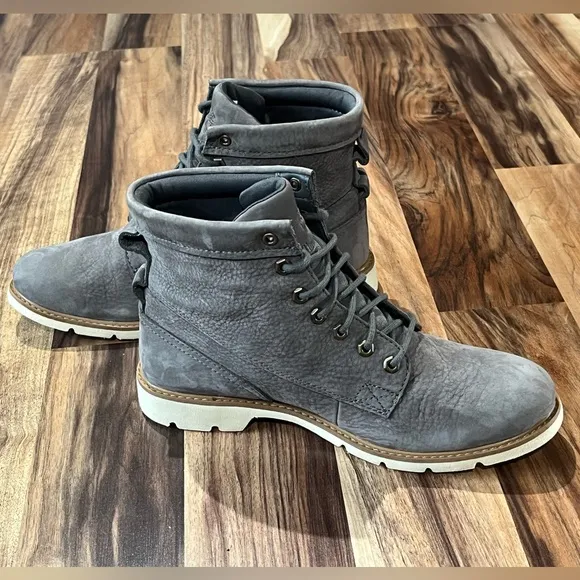 Timberland Women's Bramhall Boot Waterproof Lace Up Chukka Gray Nubuck