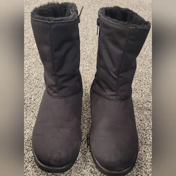 TOE WARMERS BOOTS WOMEN'S SIZE 8 BLACK WATERPROOF BOOTS