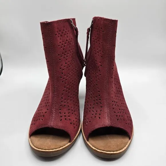 Toms Majorca Peep-Toe red suede perforated chunky heel ankle boots size 8.5