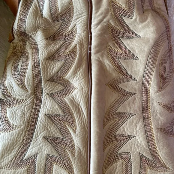Tony Lama Cowboy Boots Tan and Cream Western Style