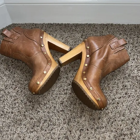 TORY BURCH Ginevra Boots Brown Leather Boho Platform Studded Ankle Bootie