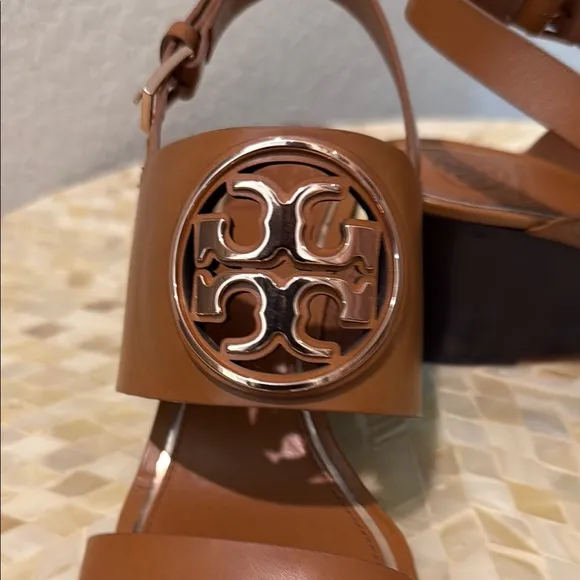 Toty Burch leather Brown Wedge Sandals size 7