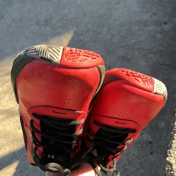 UA Red Black Lockdown basketball Sneakers