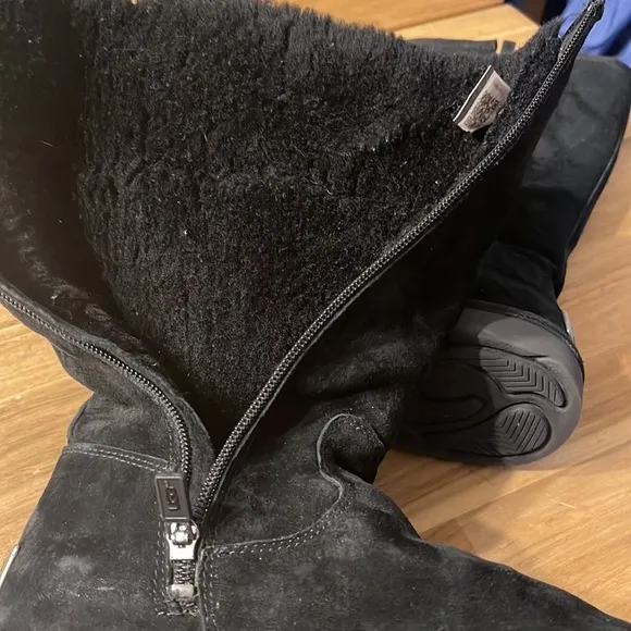 UGG Alber 1016592 classic boots