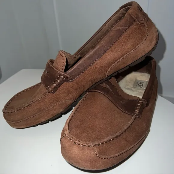 👞UGG• &quot;Tucker&quot; Brown Men’s Suede Leather Driving Shoes Loafers•SIZE 10