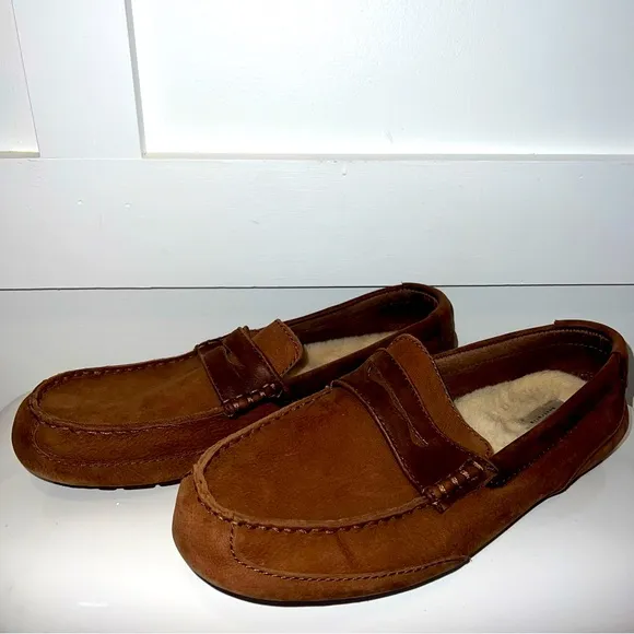 👞UGG• &quot;Tucker&quot; Brown Men’s Suede Leather Driving Shoes Loafers•SIZE 10