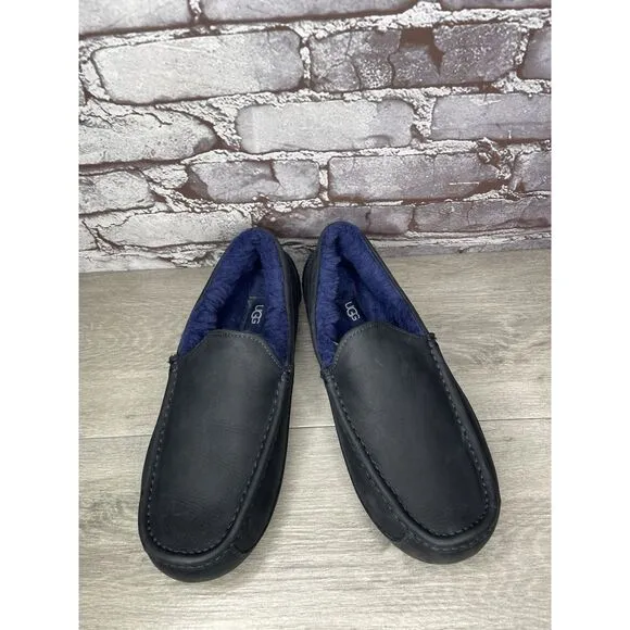 UGG Ascot Slipper Blue Matte Leather Navy Wool Loafers Men’s 10M US/43EU 1103889