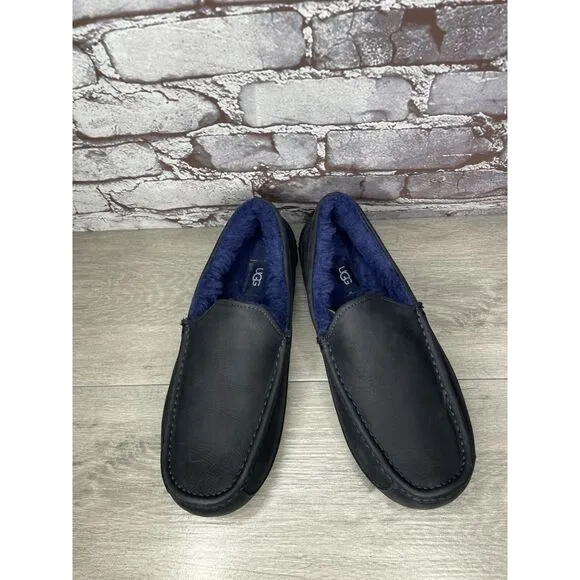 UGG Ascot Slipper Blue Matte Leather Navy Wool Loafers Men’s 10M US/43EU 1103889