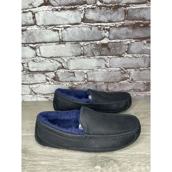 UGG Ascot Slipper Blue Matte Leather Navy Wool Loafers Men’s 10M US/43EU 1103889