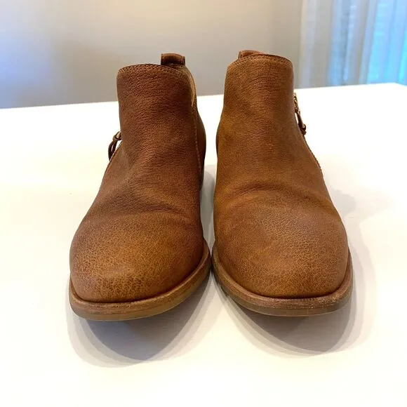 UGG Aureo Women's‎ Waterproof Zip Ankle-High Boots Booties Chestnut Suede US 8