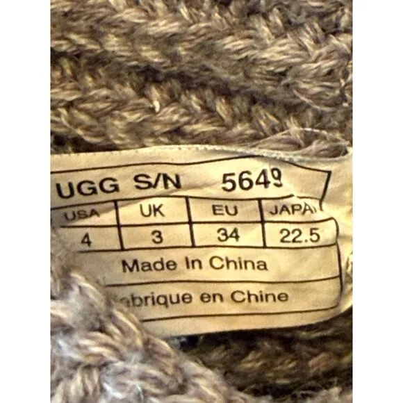 UGG Australia Classic Cardy Boots Size 4 Women's Color Grey.