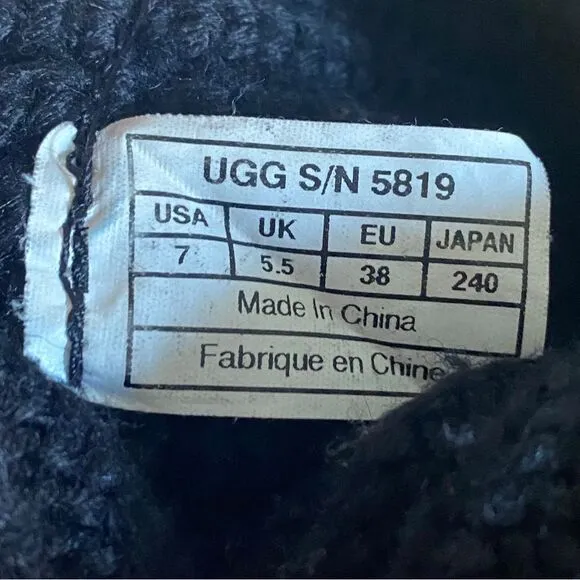 UGG Australia Classic Knit Cardy Boots Knit Black 7