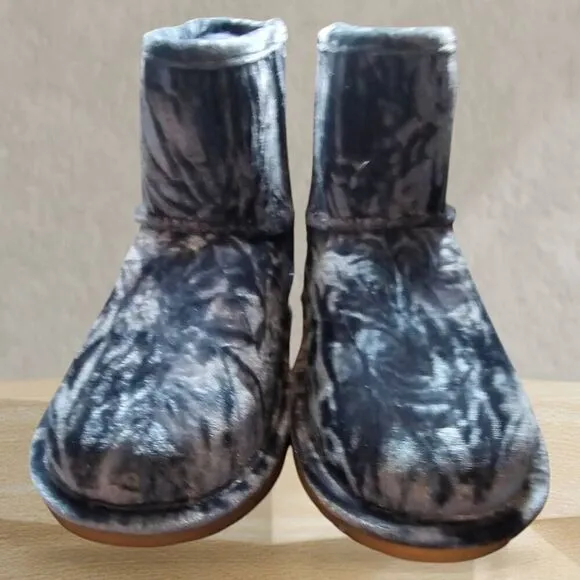 UGG Boots UGG Australia Classic Mini II Crushed Velvet Boots