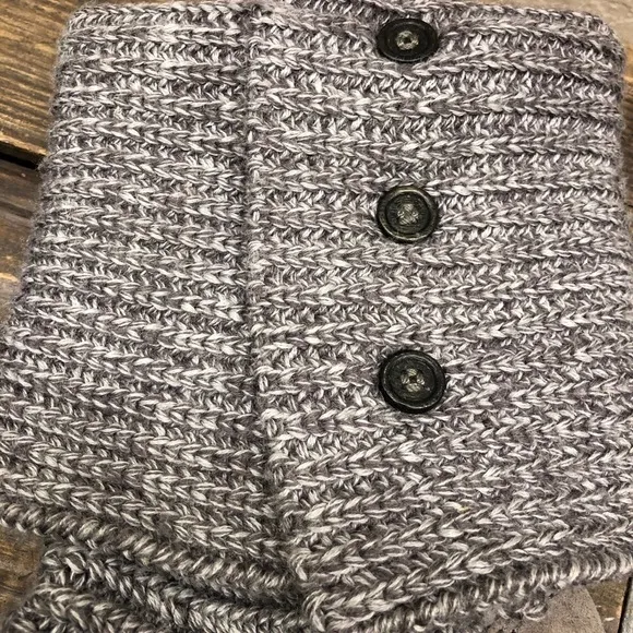 UGG Classic Cardi Boots Size 7 Grey Wool Sheepskin
